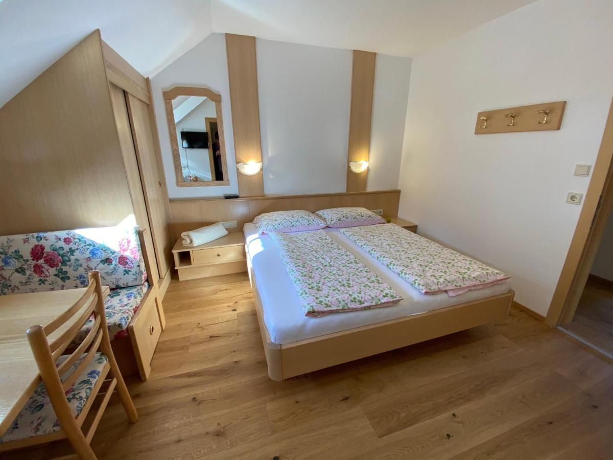 Lindnerhof Urlaub Am Bauernhof Hotel Sankt Lorenzen Buitenkant foto