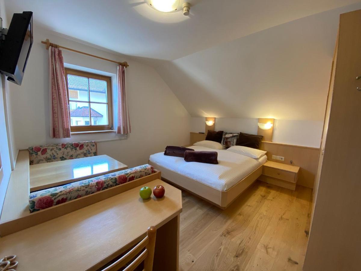 Lindnerhof Urlaub Am Bauernhof Hotel Sankt Lorenzen Buitenkant foto